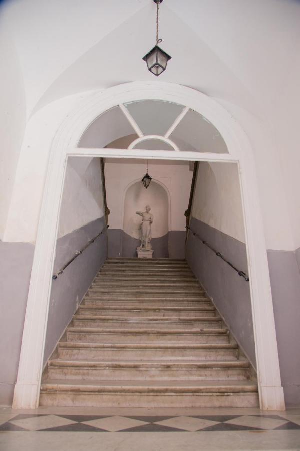 Palazzo Del Golfo Apartment Naples Exterior photo